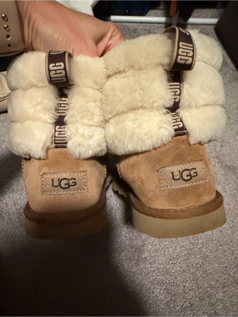 UGG Women's Chestnut Suede Short Boot with Cream Fur Cuff EUC SZ 38 - Picture 4 of 7